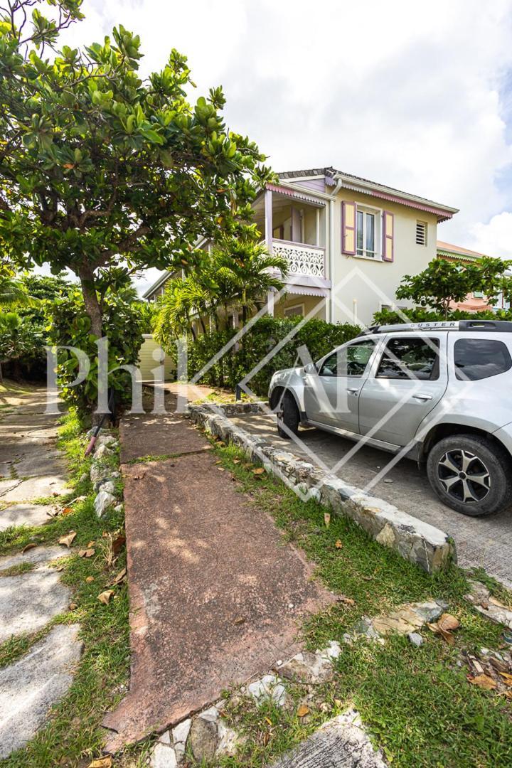 Beautiful 2 Bed-Rooms Apartment At Orient Beach Marigot  Dış mekan fotoğraf